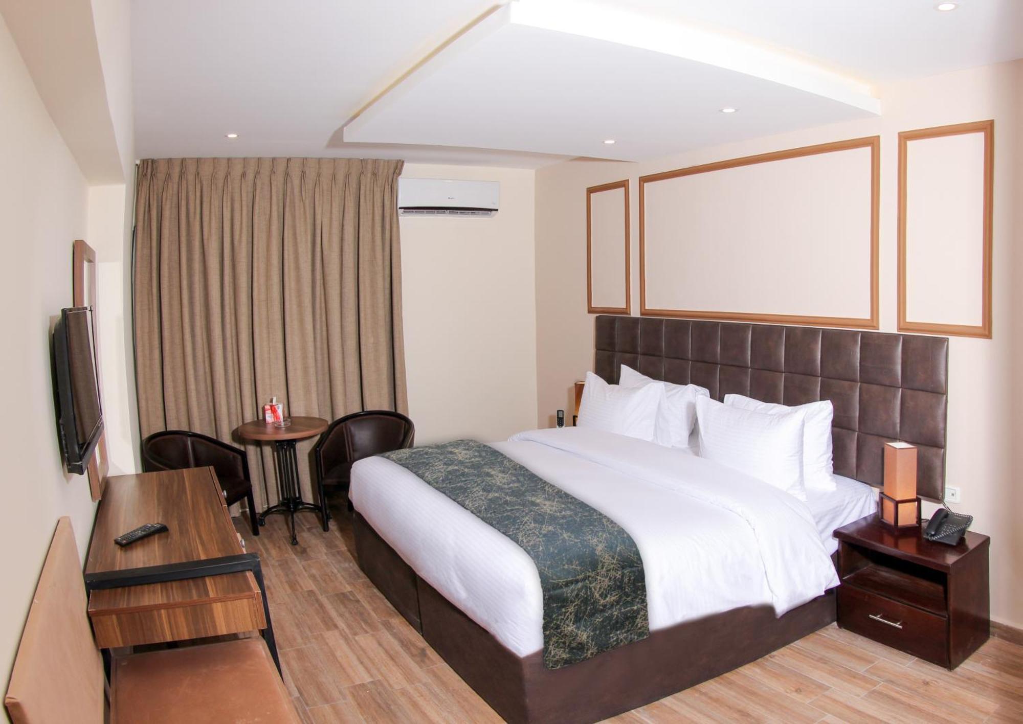 Post Hotel 암만 외부 사진